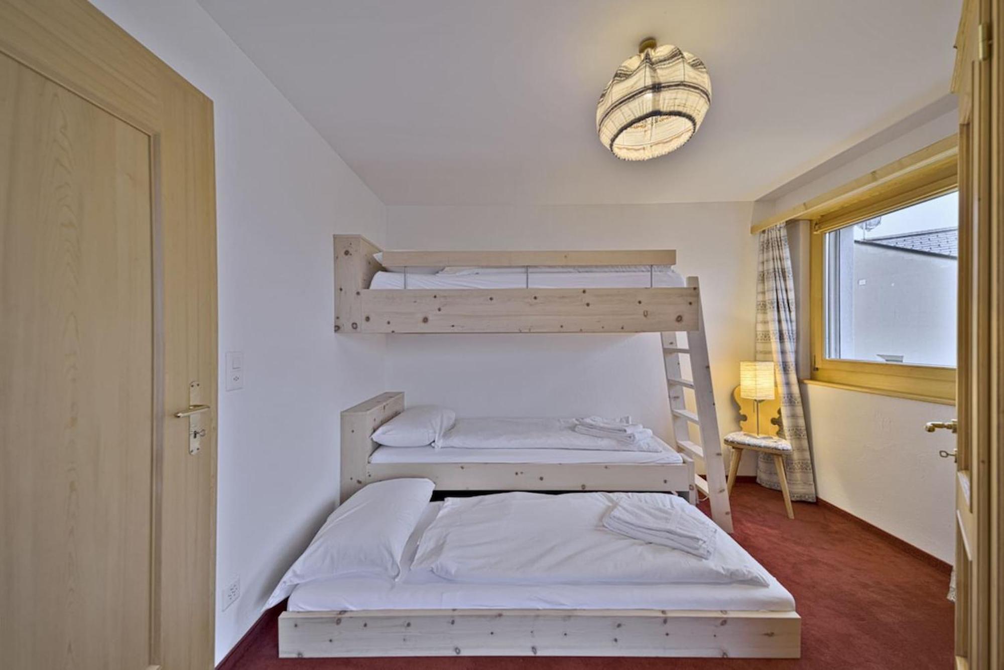 Chesa San Peider - Pontresina Apartment Exterior foto